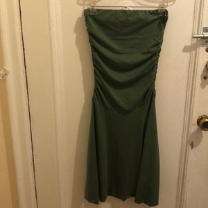 Green tube dress (excellent condition)